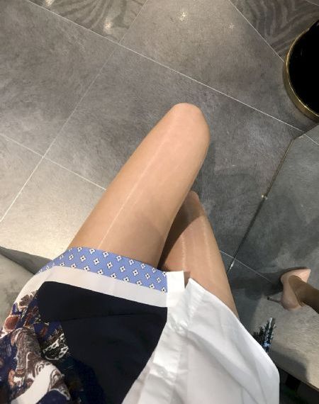 与年轻岳母的那些年_在线影院观看
